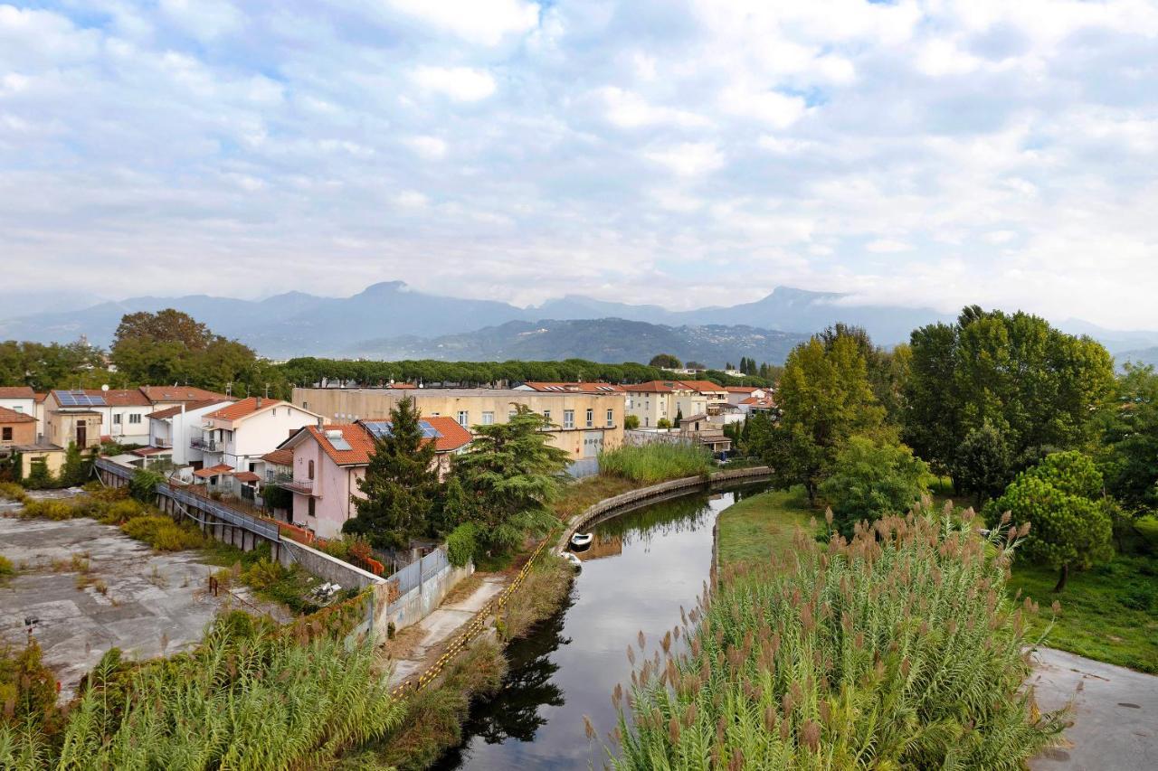 Appartamento Attico Con Terrazza A Viareggio Esterno foto