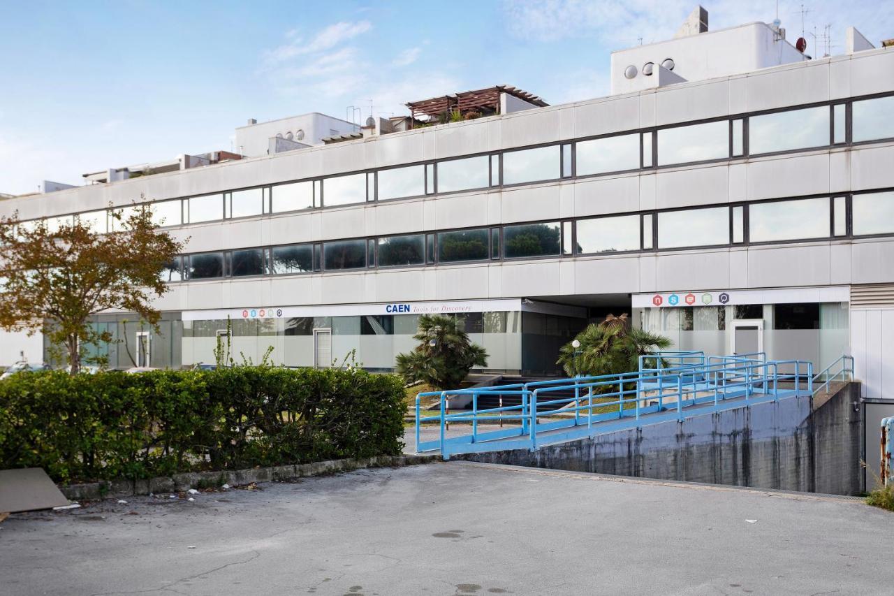 Appartamento Attico Con Terrazza A Viareggio Esterno foto
