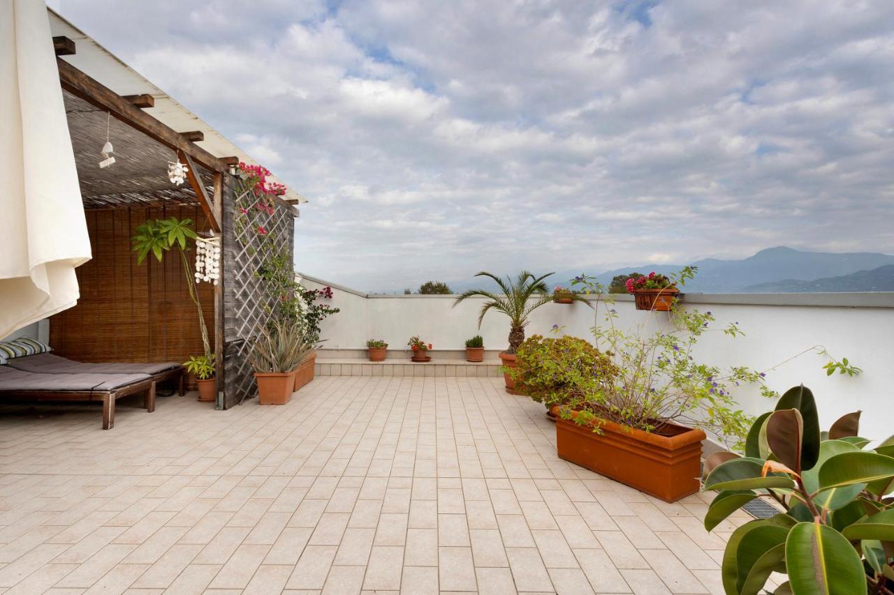 Appartamento Attico Con Terrazza A Viareggio Esterno foto