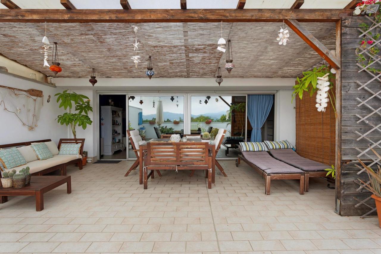 Appartamento Attico Con Terrazza A Viareggio Esterno foto